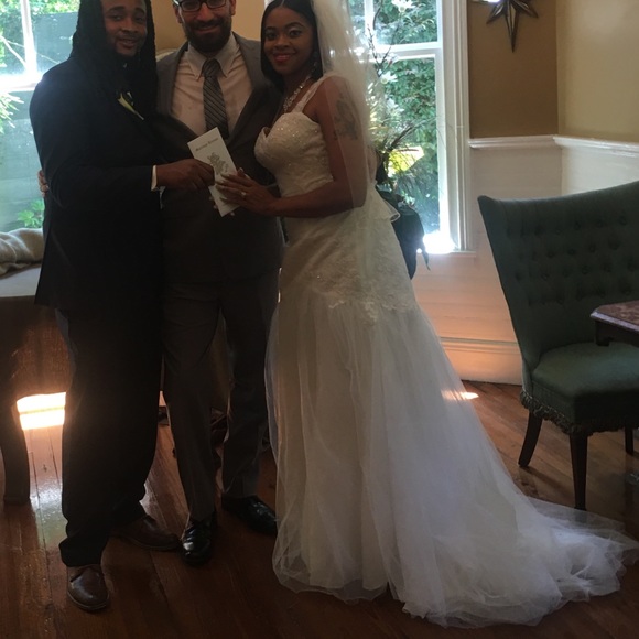 Illusion wedding gown - Picture 4 of 5